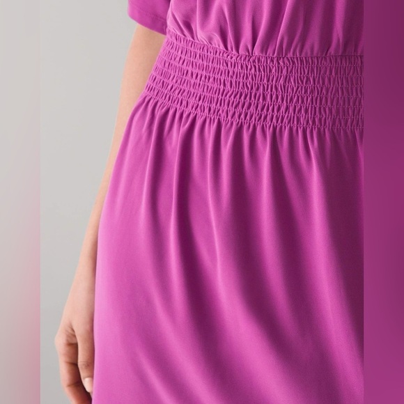 🔥 🆕 WHITE HOUSE BLACK MARKET Kimono Sleeve Smocked Waist Dress SIZE XL - Picture 4 of 7